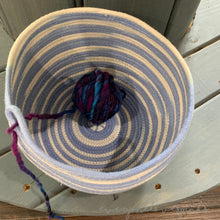 Load image into Gallery viewer, Rope Yarn Bowl 7&quot; Dip Dye Blue