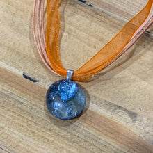 Load image into Gallery viewer, Cracked Marble Ribbon Necklaces